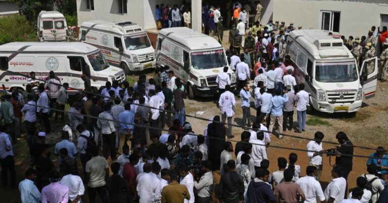 Head‑On Collision Near Chevella Kills at Least 20