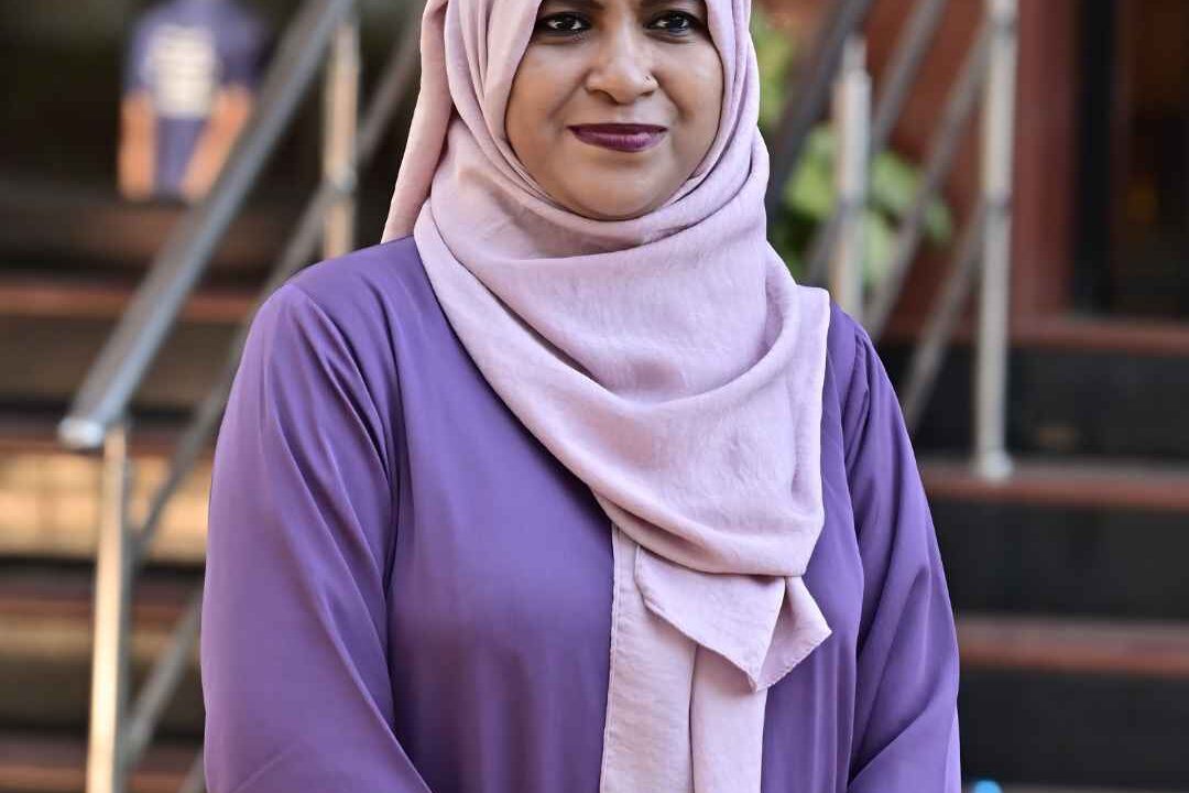 Dr. Anjum Nazir Qureshi Image
