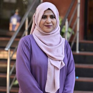 Dr. Anjum Nazir Qureshi Image